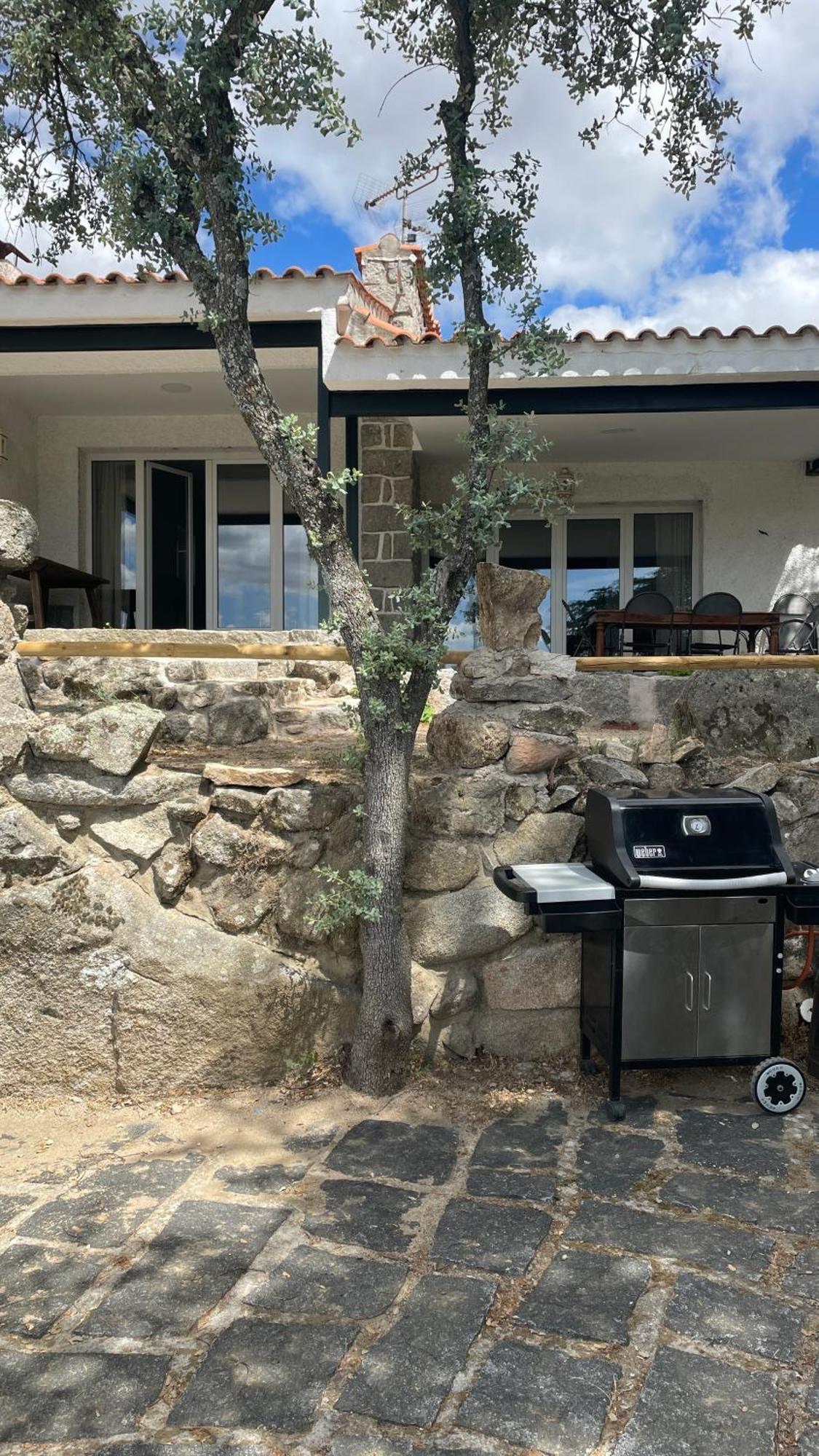 Chalet Con Piscina En Torrelodones Exterior foto
